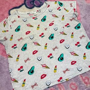 Forever 21 graphic image casual tee shirt